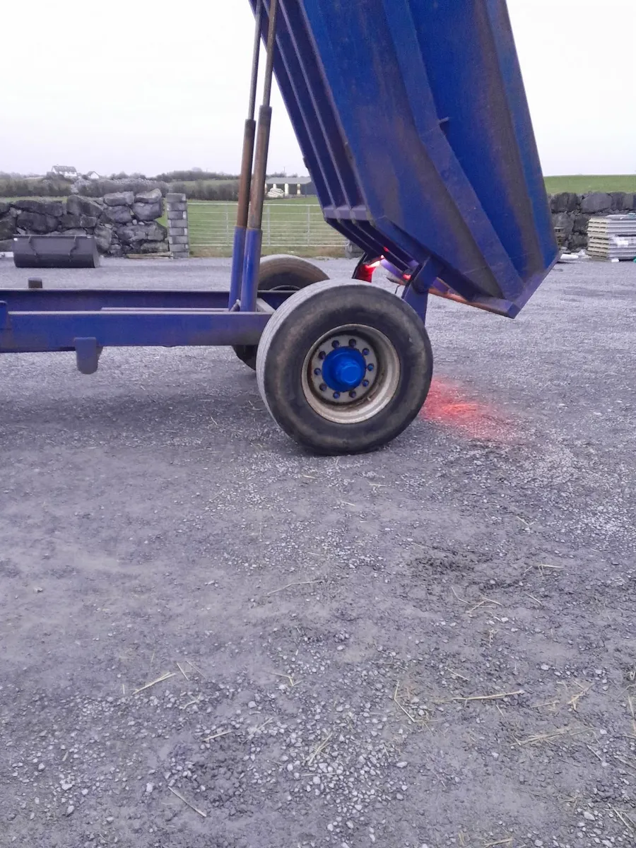 Dump Trailer - Image 4