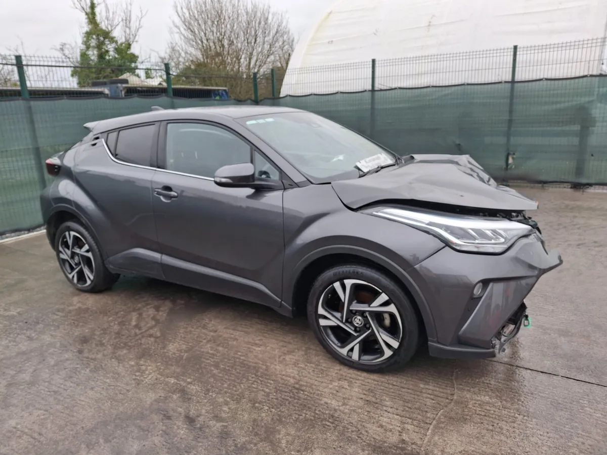 231 Toyota CHR  Hybrid Automatic - Image 1