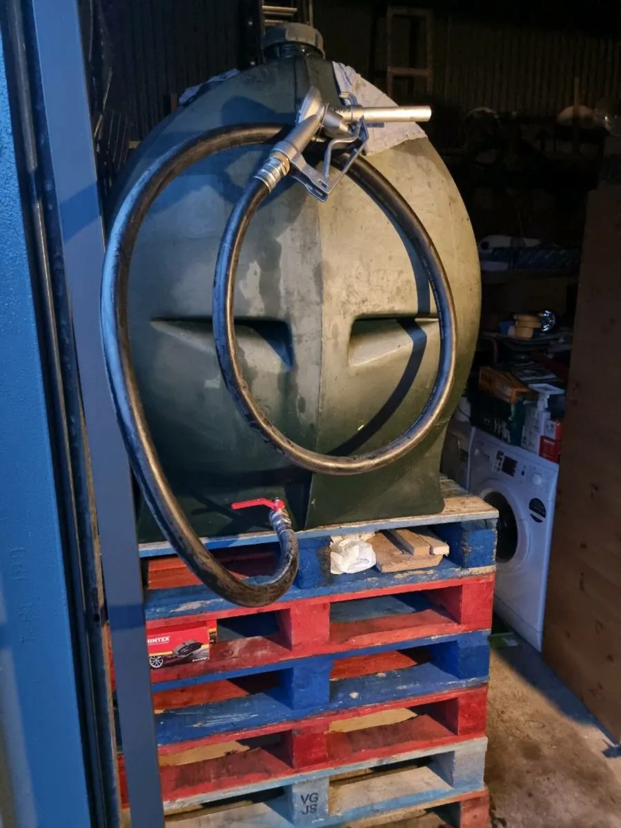 Home Heating Oil Tank - Image 1