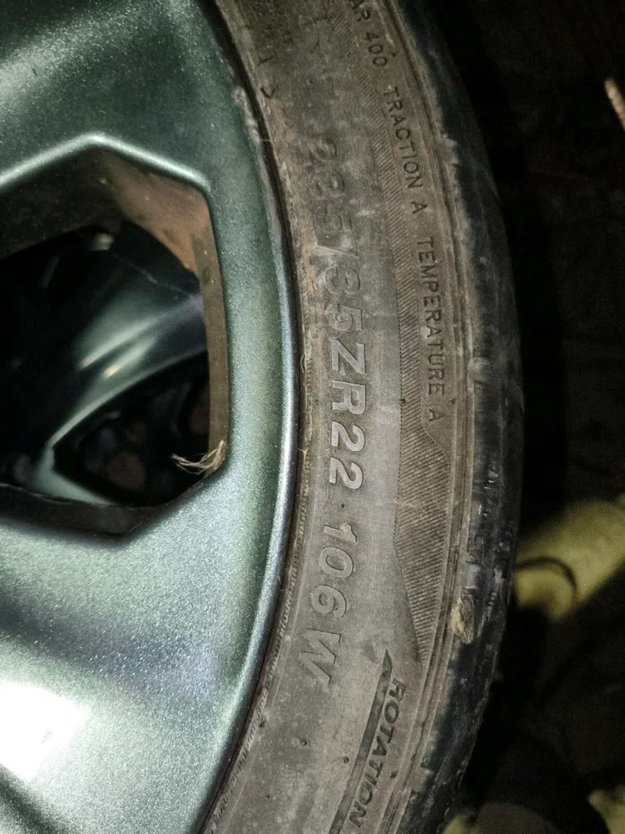 Kahn 22" alloys range rover - Image 2