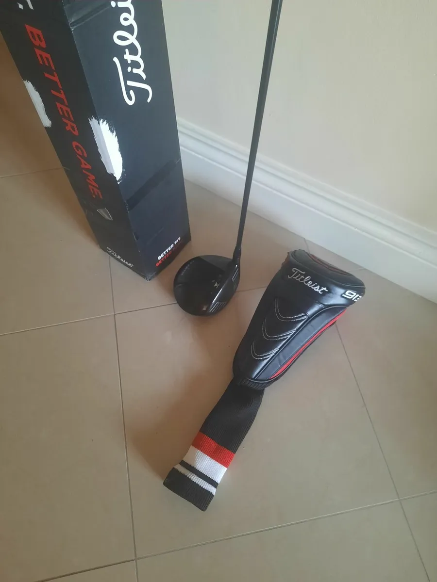 Golf Clubs - Image 1