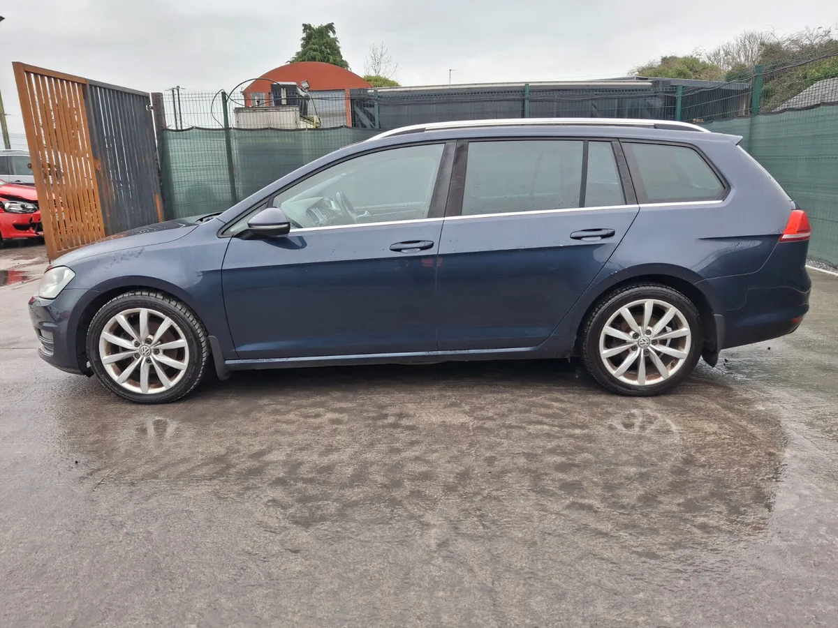 2014 Volkswagen Golf 2.0 Tdi - Image 2