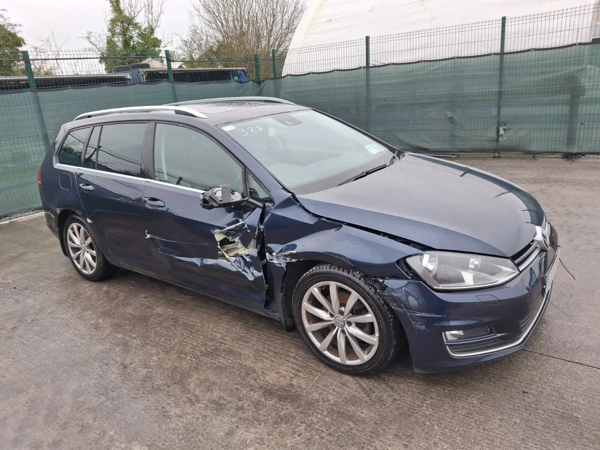 €500 OFF!!! 2014 Volkswagen Golf 2.0 Tdi - Image 2