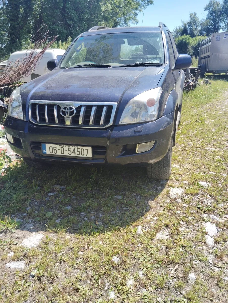 06 Toyota Land Cruiser for sale - Image 4