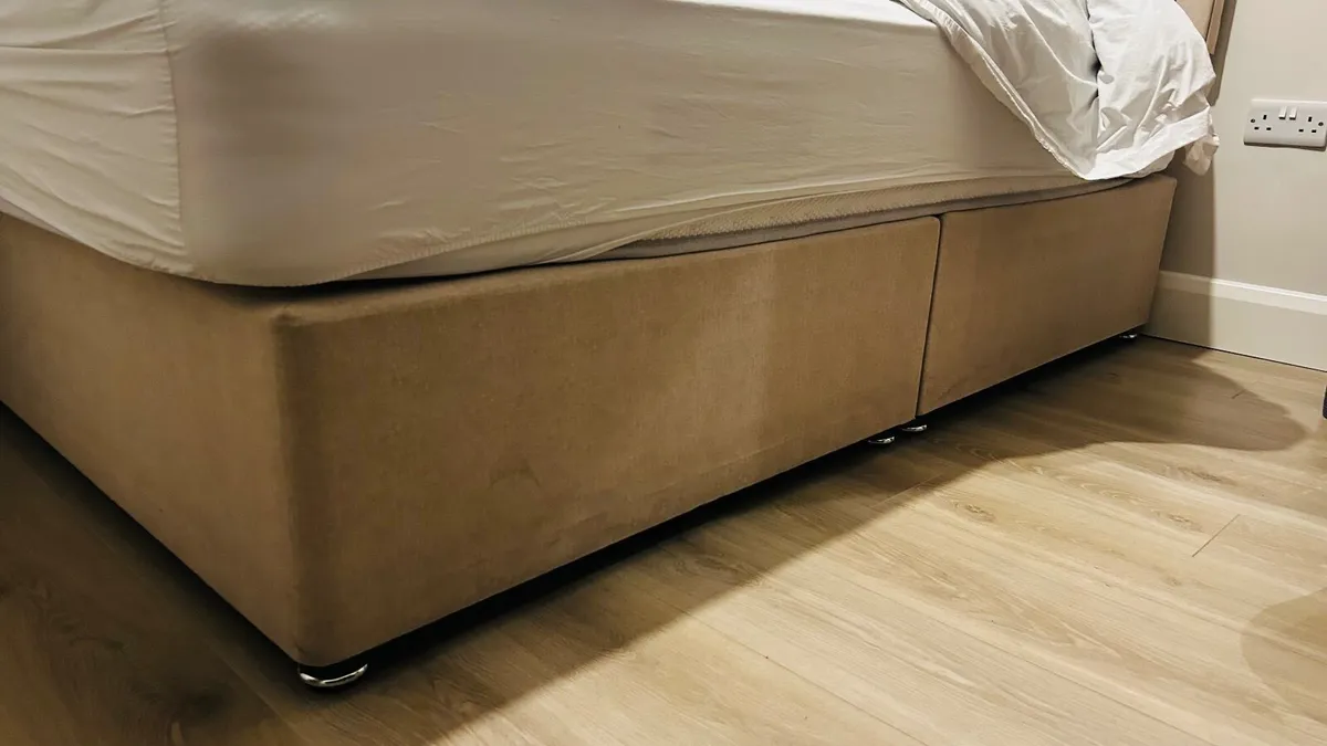 King size Divan bed - Image 3