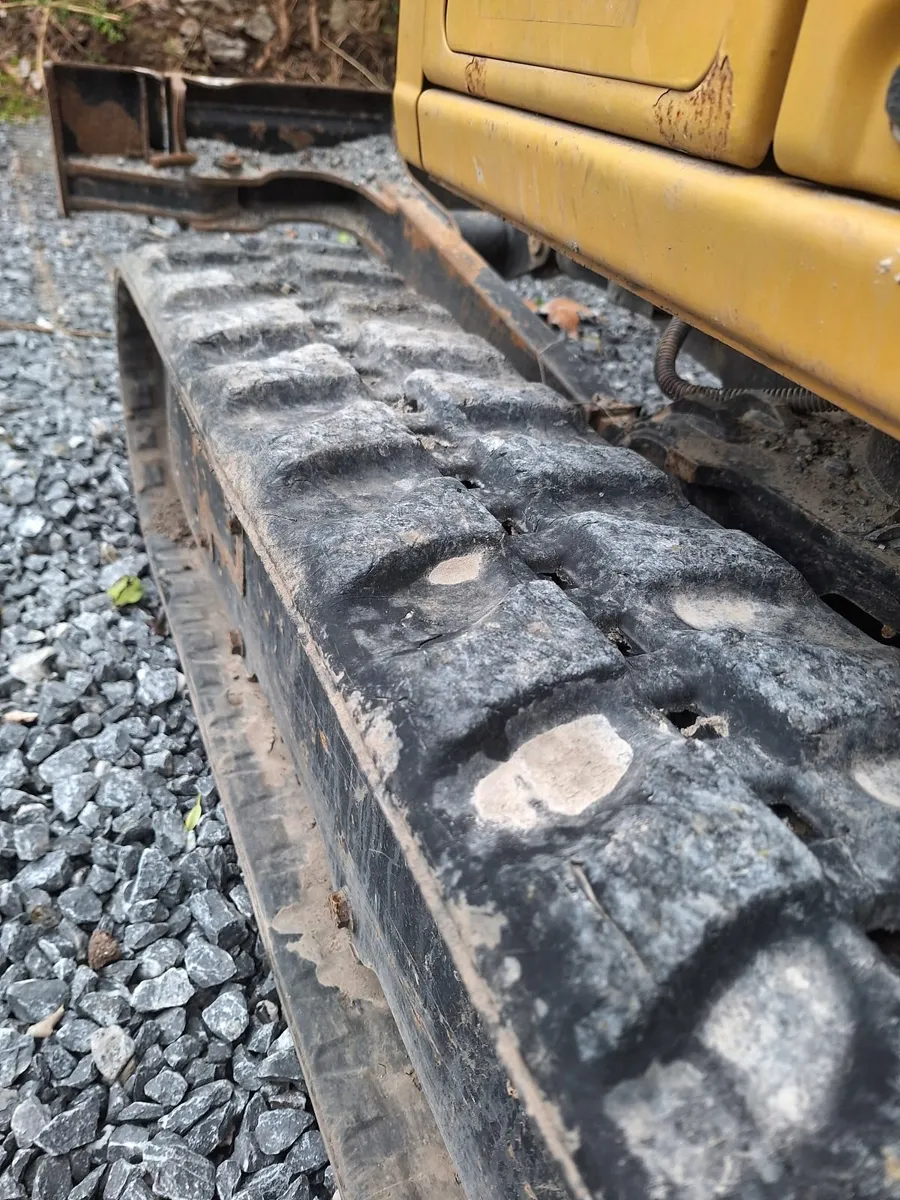 2021 Cat 301.5 Mini digger - Image 3