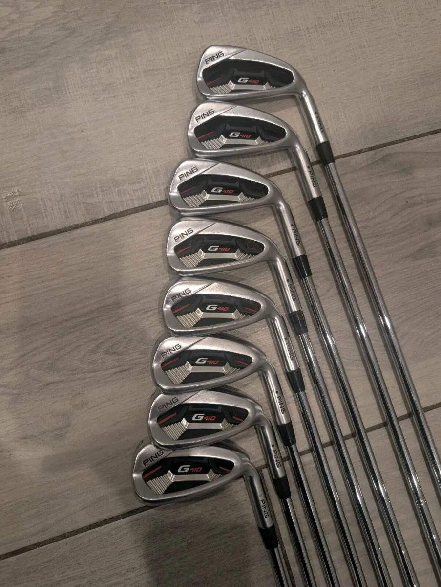 Ping g410 irons, 4 to U, black dot - Image 1