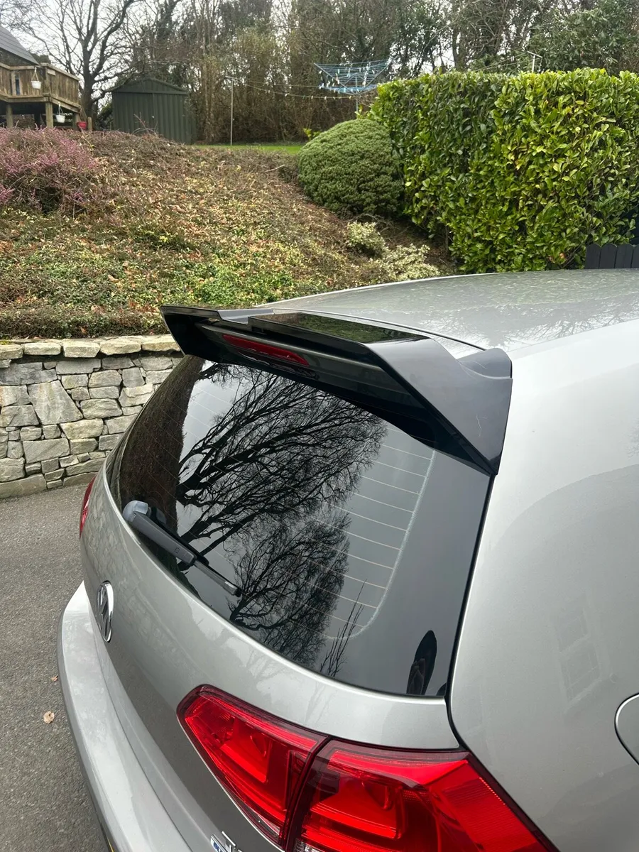 Volkswagen Golf m7 roof spoiler - Image 1
