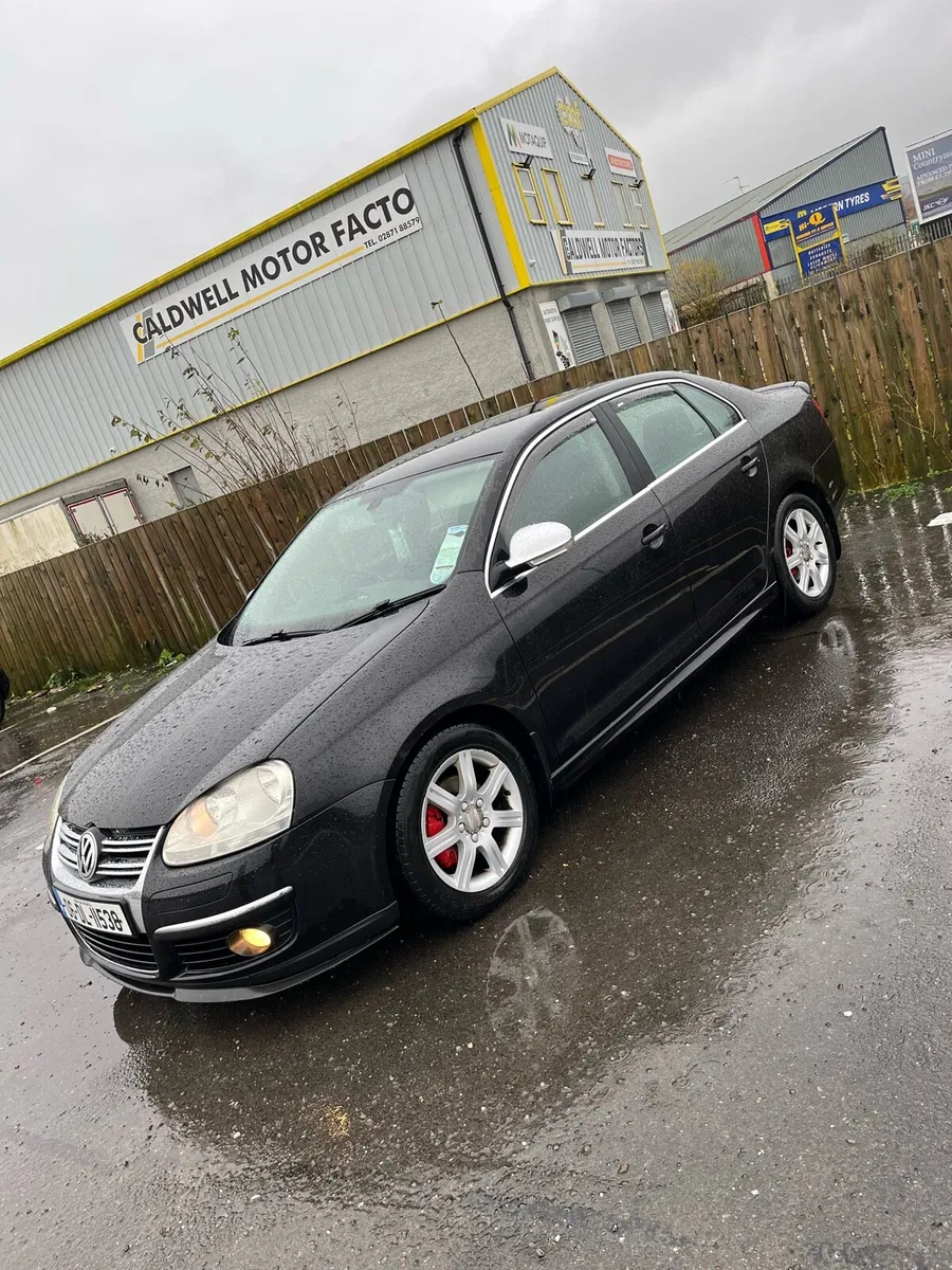 Volkswagen Jetta Sport 140bhp - Image 1