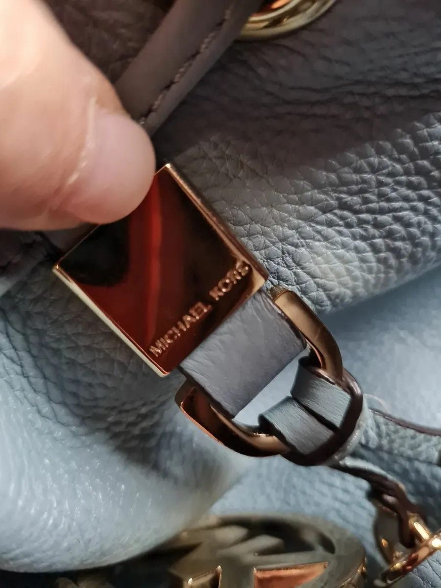 Genuine Michael Kors Hangbag Blue - Image 4