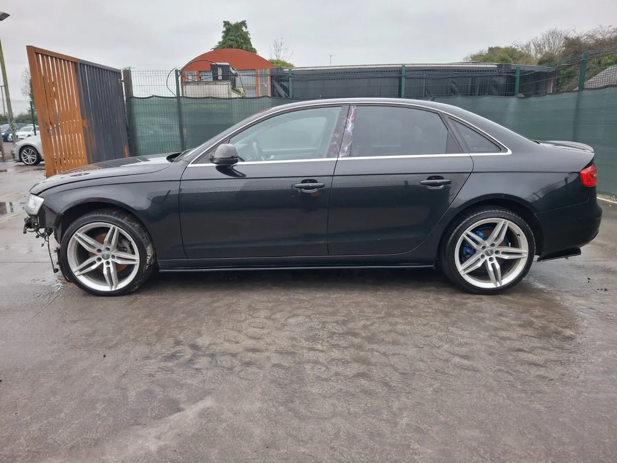 2014 Audi A4  2.0 Tdi  Automatic - Image 2