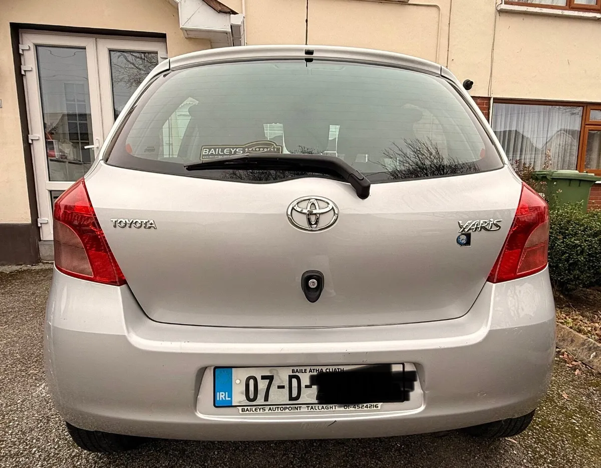 Toyota Yaris 2007 - 150km - Image 2