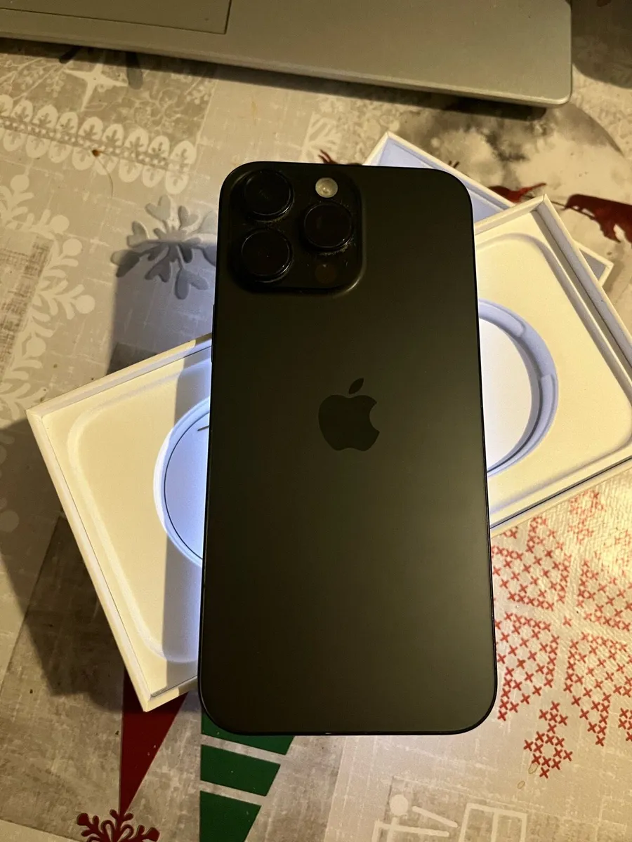 IPhone 16 Pro Max 256GB - Image 2