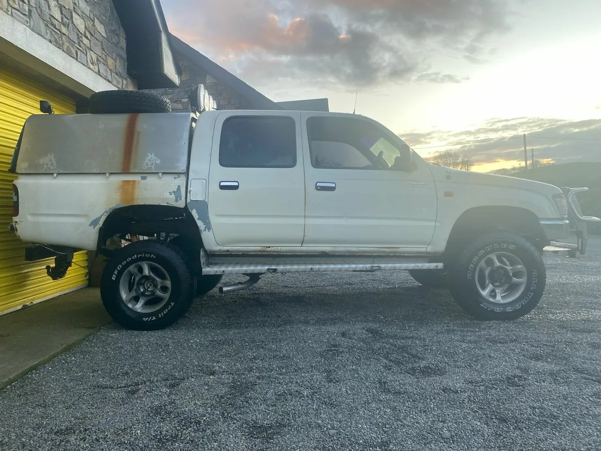 Wanted old farm jeeps - Image 4