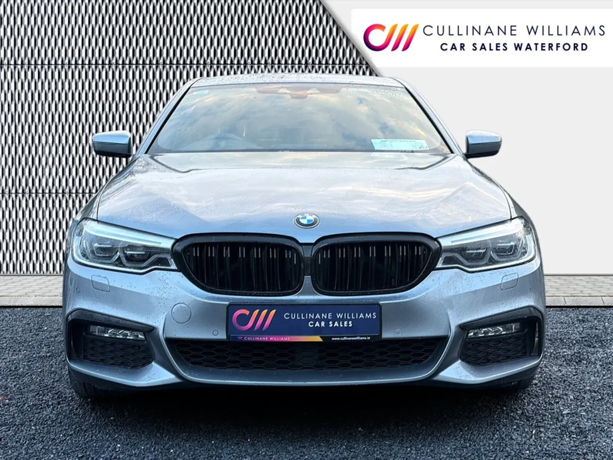 BMW 5-Series 2018 530E M SPORT G30 2.0PHEV 248BHP - Image 2