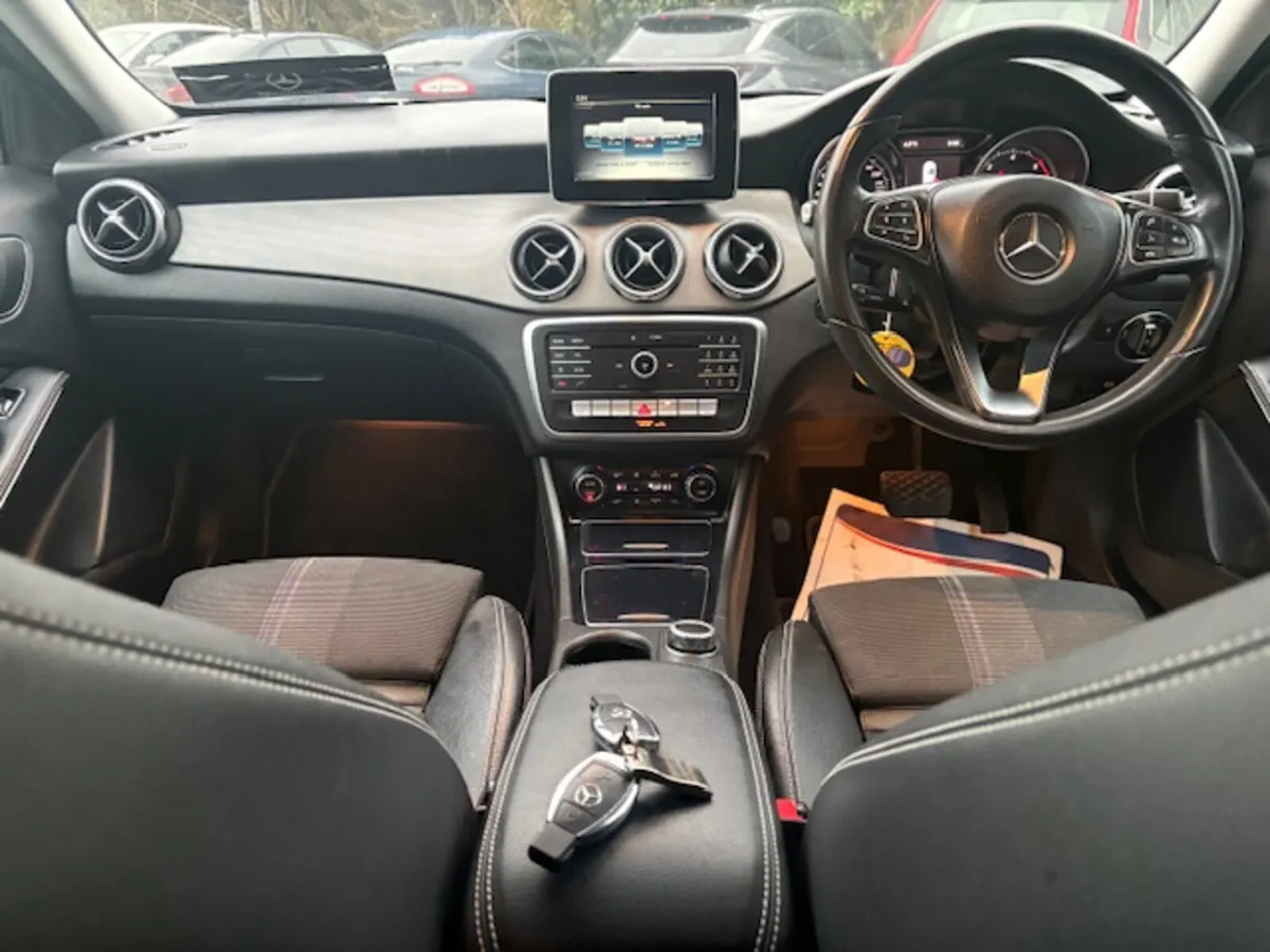 Mercedes-Benz GLA 2017 Auto - Image 2