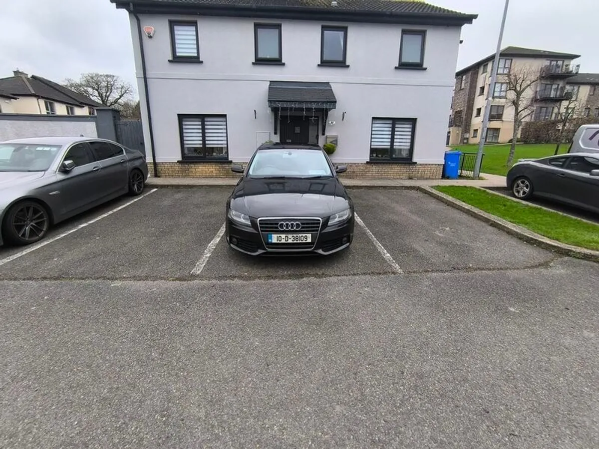 2010 Audi A4 - Image 3