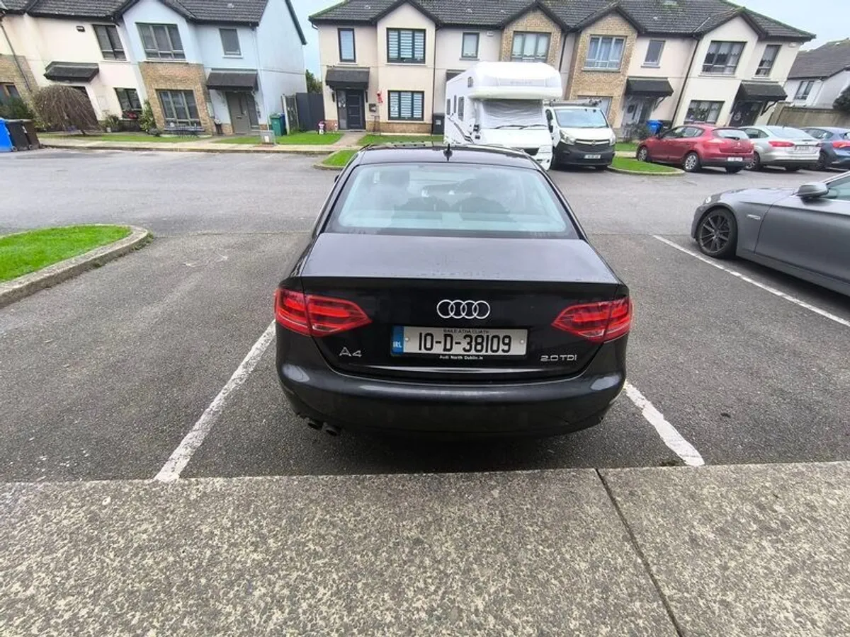 2010 Audi A4 - Image 4