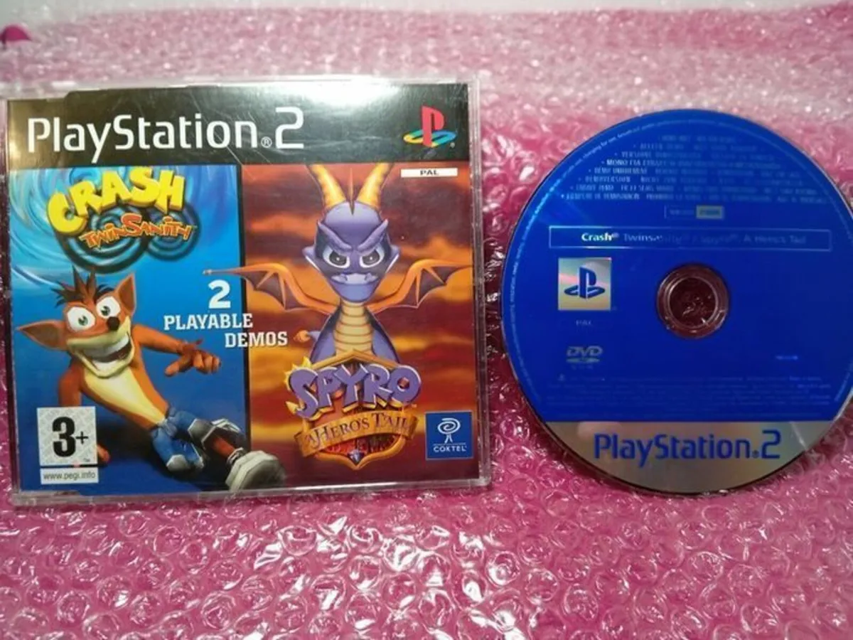Crash Twinsanity P S2 and Spyro A Heros Tail demo