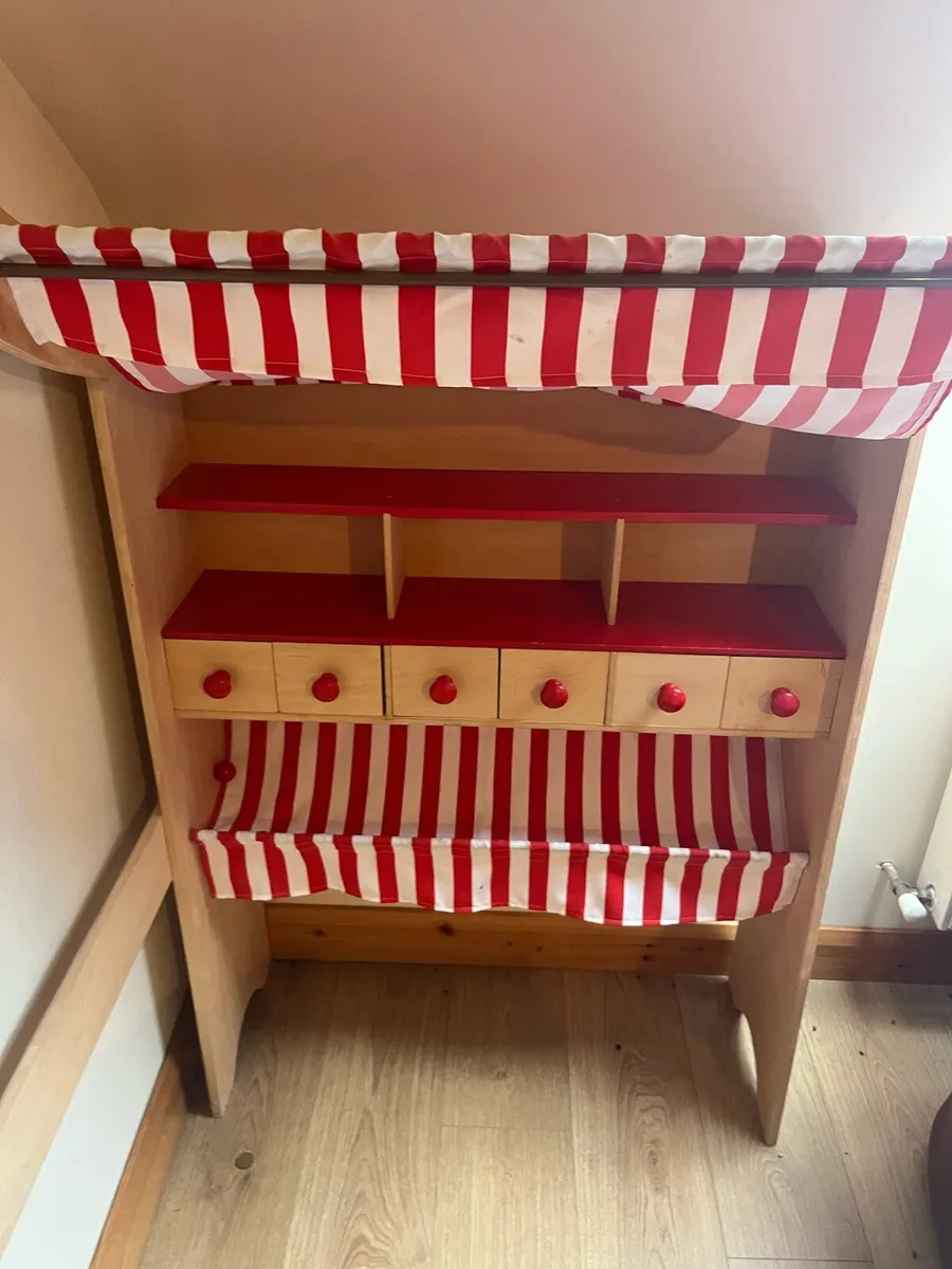 Wooden Toy Shop - Image 1