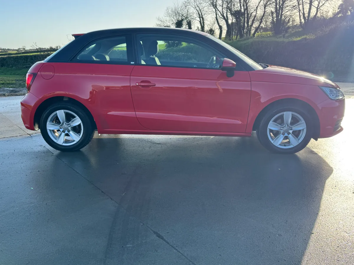 162 Audi A1 1.0 TFSI Hatchback - Image 3