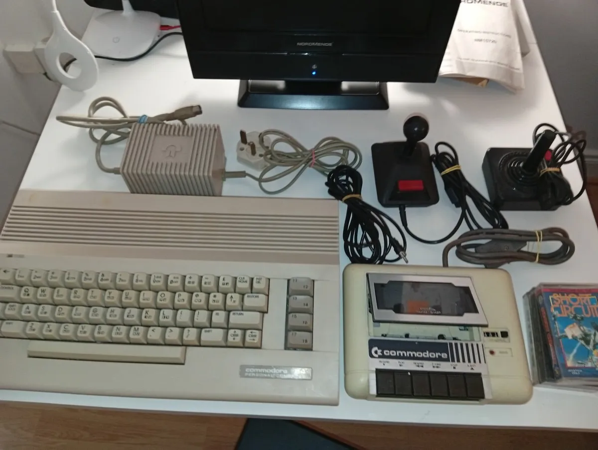 C ommodore 64 With Data Cassette A Few Games Works - Image 1