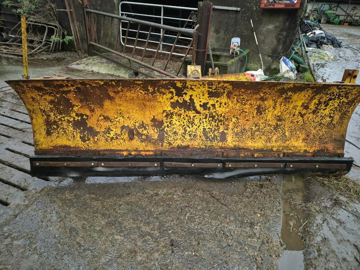 Snow ploughs - Image 4