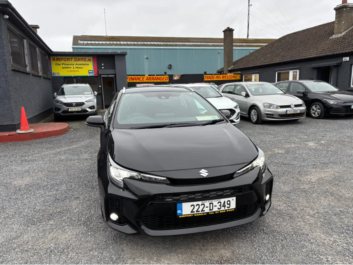 Suzuki Swace 1.8 HYBRID SZ-T CVT 4DR AUTO - Image 4