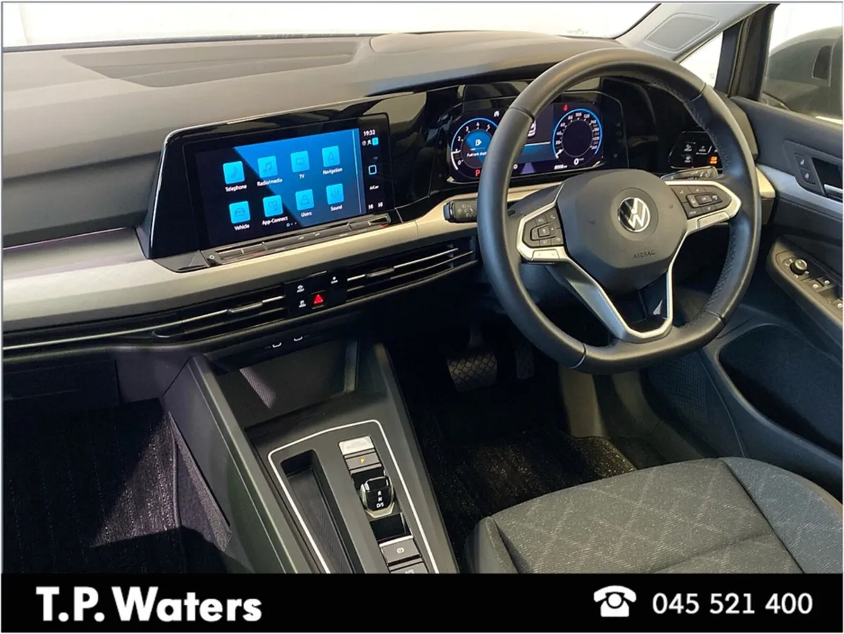 Volkswagen Golf 1.0 E-TSI - AUTOMATIC - ONLY 8,000 - Image 2