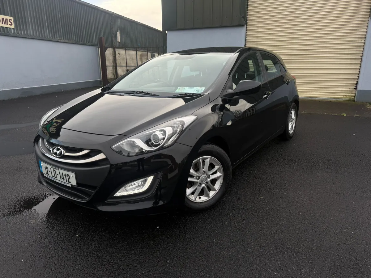 Hyundai i30 20122012 Hyundai I30 1.6 Diesel NEW NC - Image 2