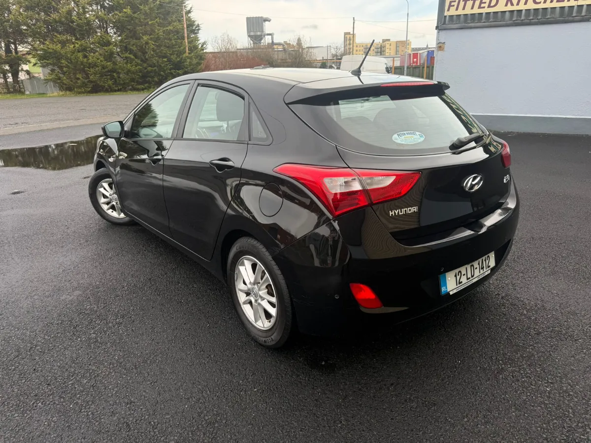 Hyundai i30 20122012 Hyundai I30 1.6 Diesel NEW NC - Image 3