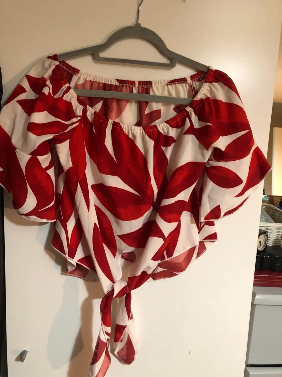 Ladies stunning top size M €3 - Image 4