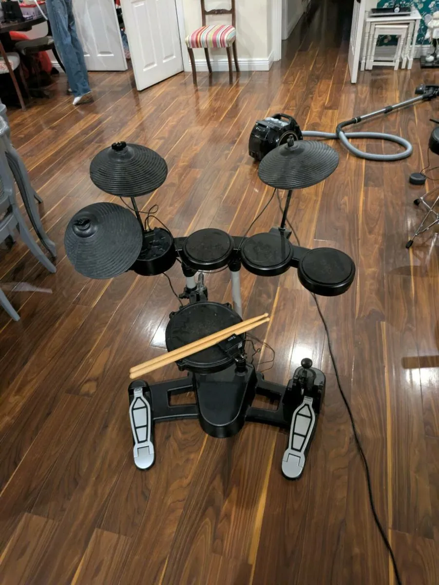 E Drum Kit (Broken) - Image 1