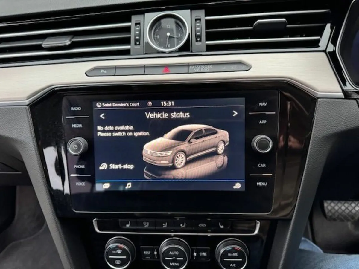 Volkswagen Passat 2.0 TDI 150hp R-Line DSG - Image 3