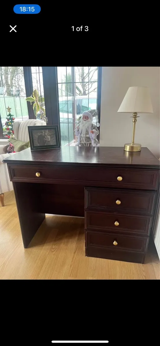 Beautiful vintage writing desk - Image 1