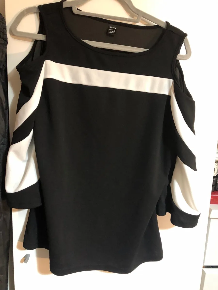 Ladies stunning top size XL €3 - Image 4