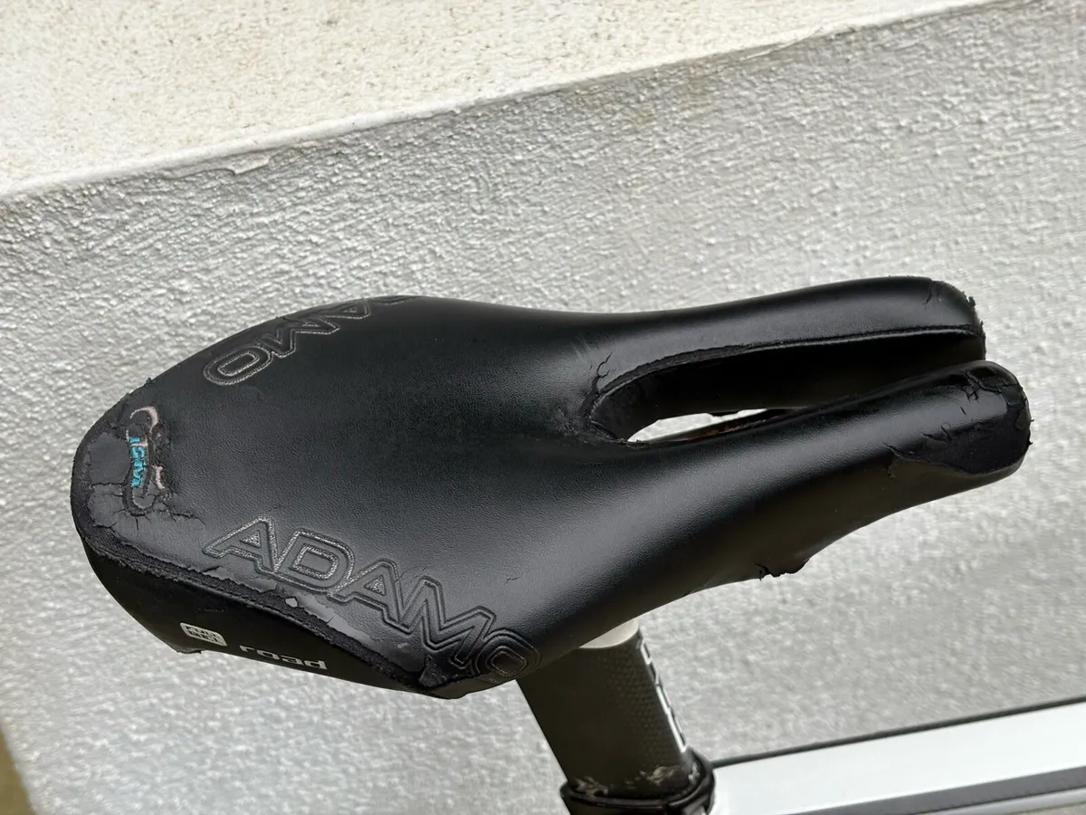 Felt AR5 2010 with SRAM carbon fibre wheels - Image 3