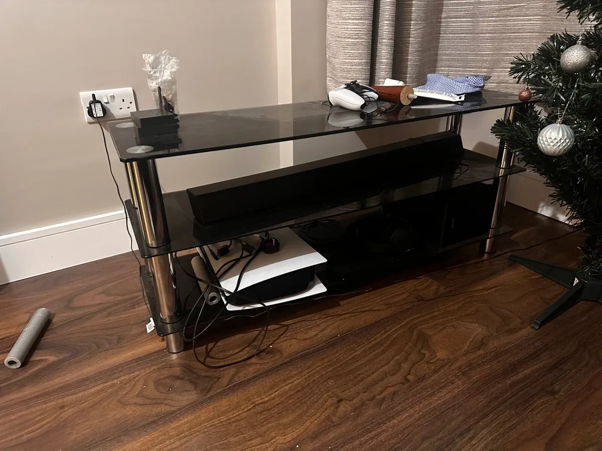 Tv stand - Image 2