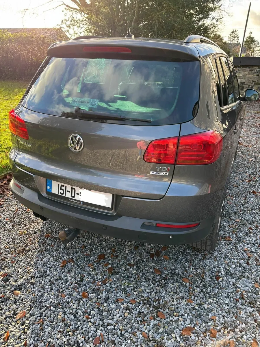 Volkswagen Tiguan 2015 - Image 2