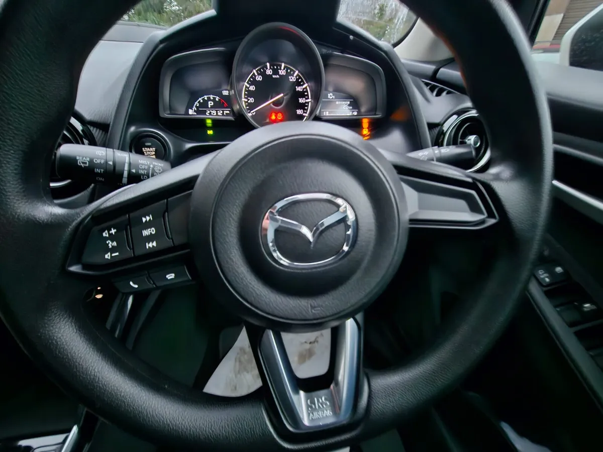 Mazda Demio 2017 automatic €6990 - Image 3