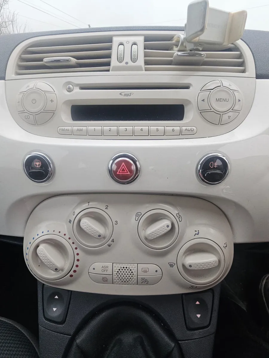 Fiat 500 2015 1.2 petrol  ⛽️ €5900 - Image 2