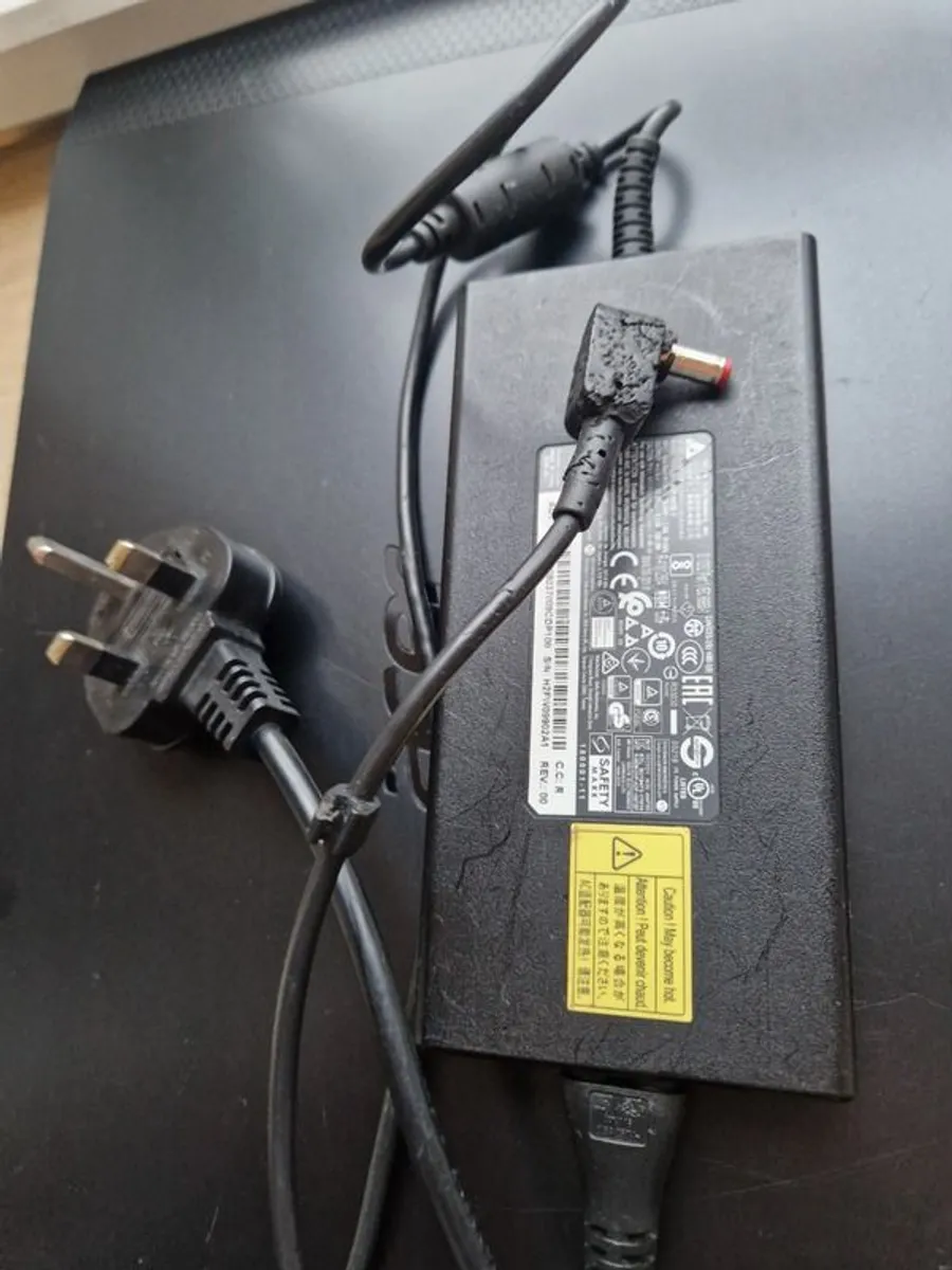 Acer Nitro 5 AN517-51 Gaming Laptop 17.3" 16gb RAM 256gb SSD - Image 4