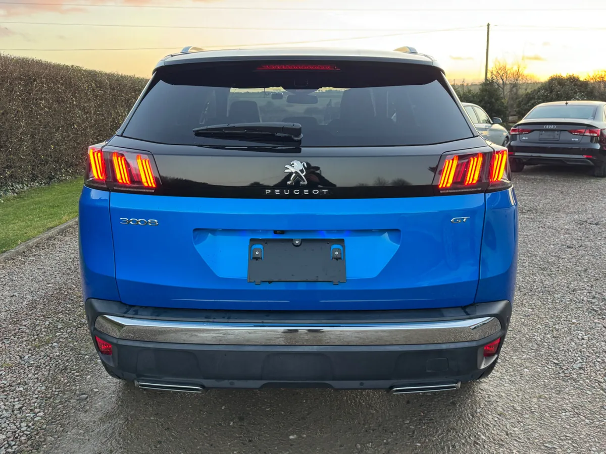 212 Peugeot 3008 GT Line BlueHDI - Image 4