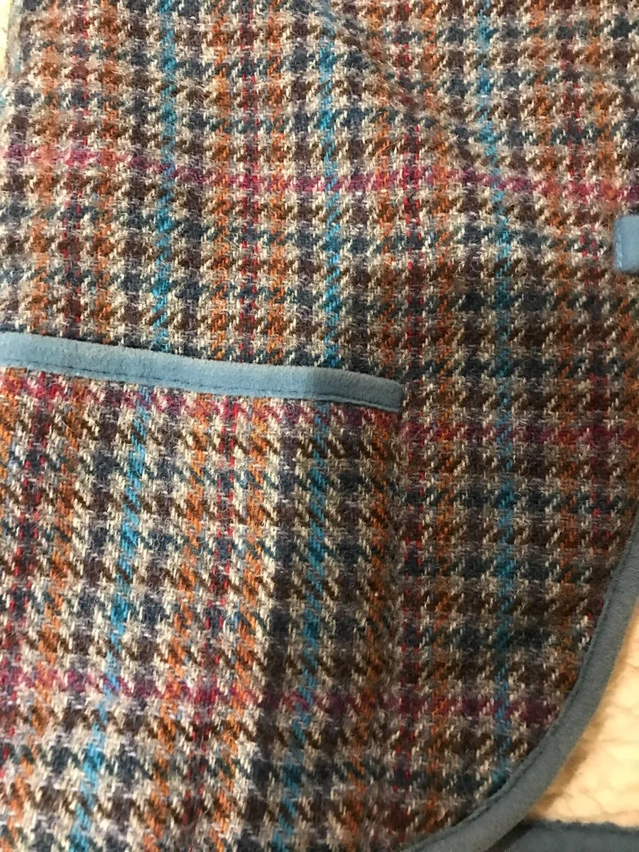 Irish Tweeted vest - Image 3
