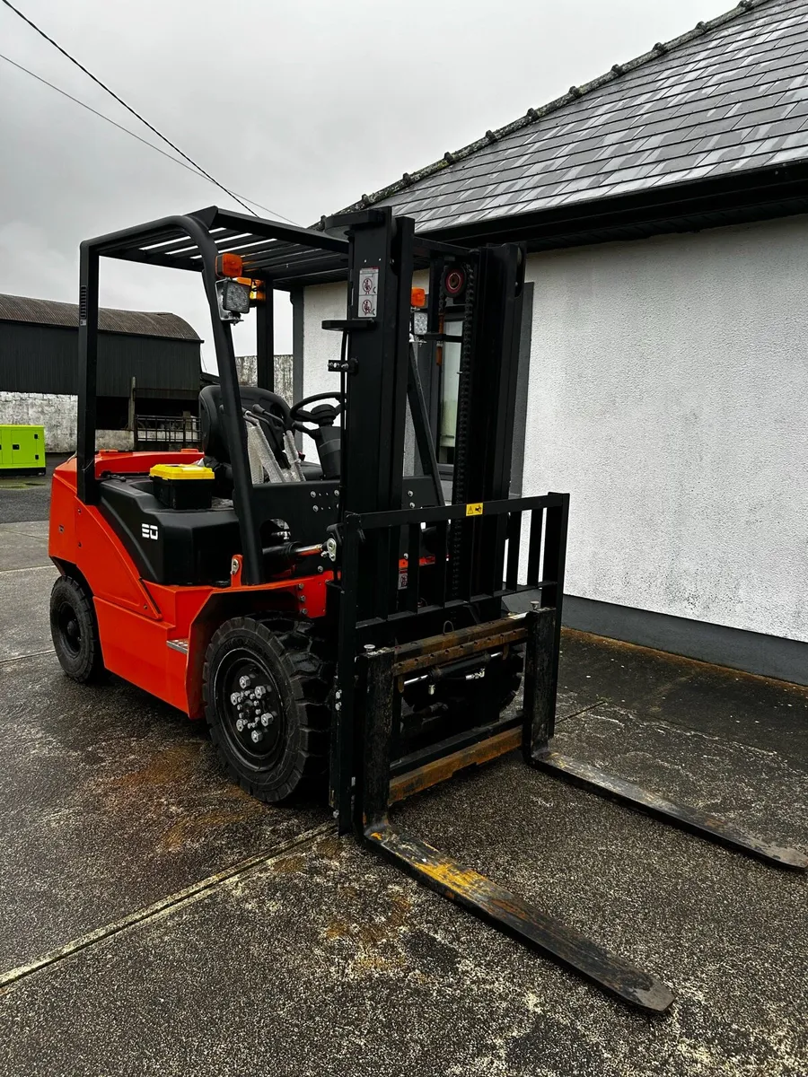 Unused 3t forklift - Image 3