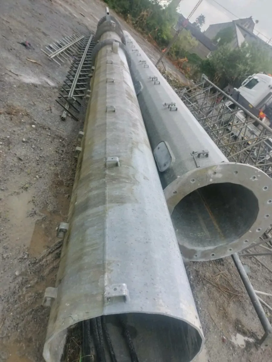 Wind turbine mono pole tower - Image 1