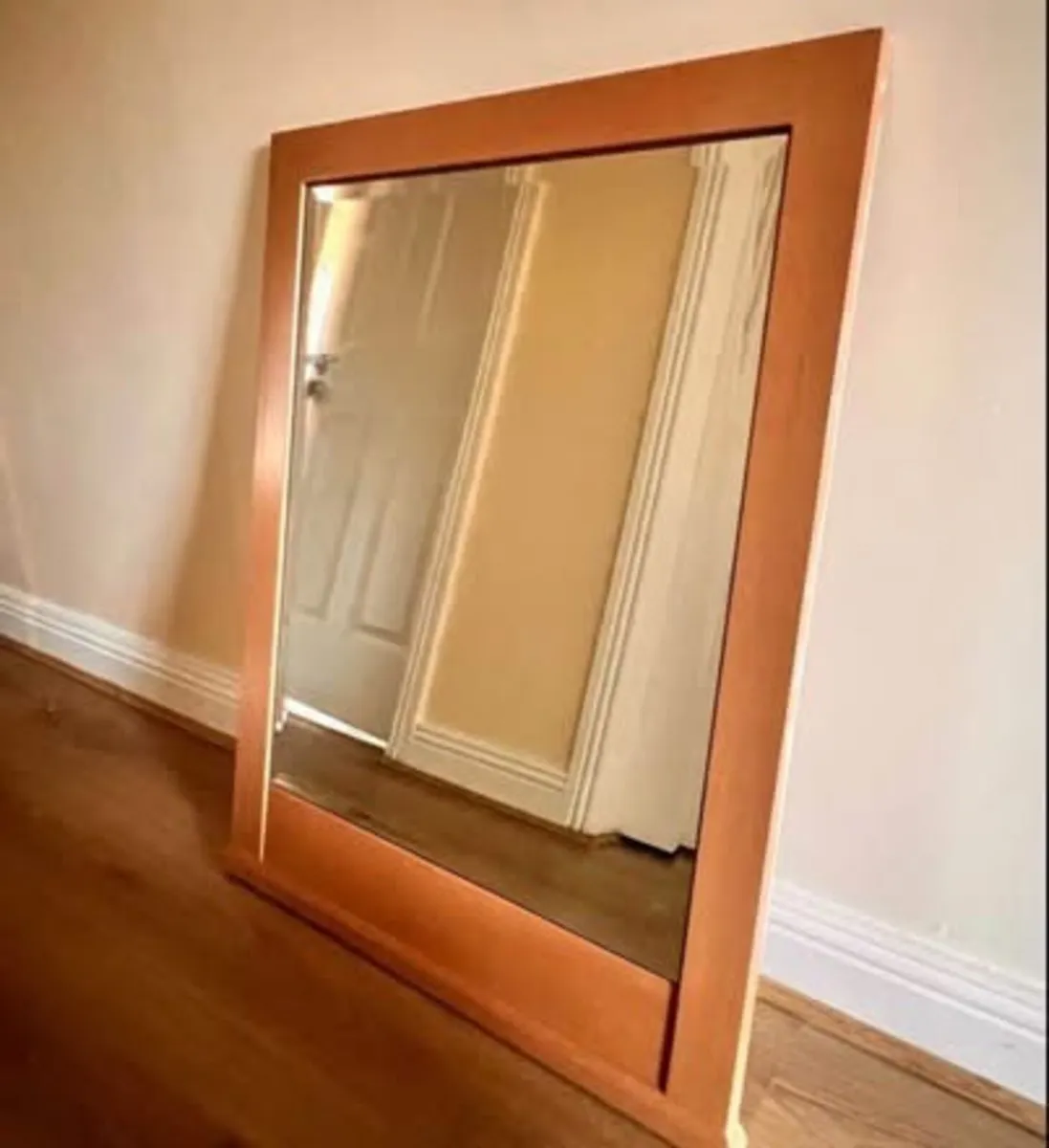 Large mirror - Image 2