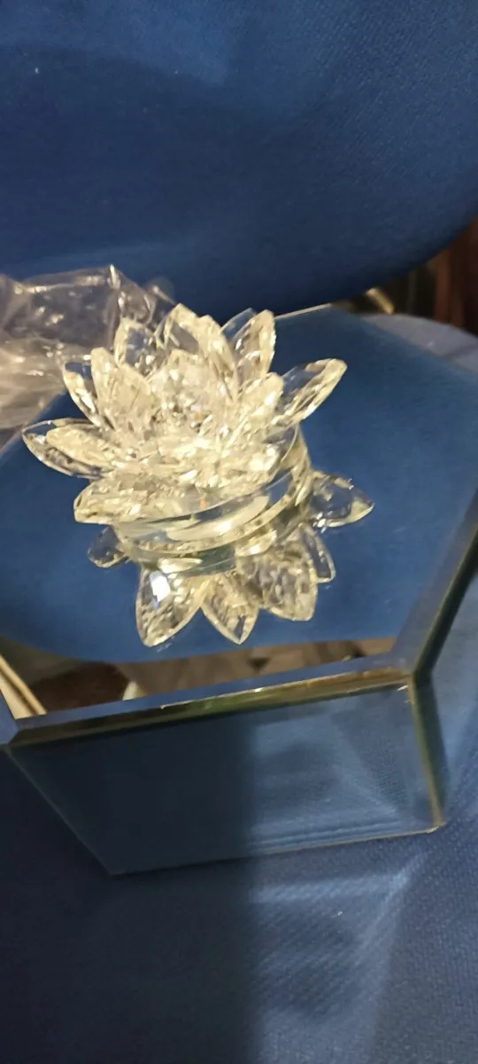 Julien McDonald Mirror Hexagon Jewellery Box - Image 1