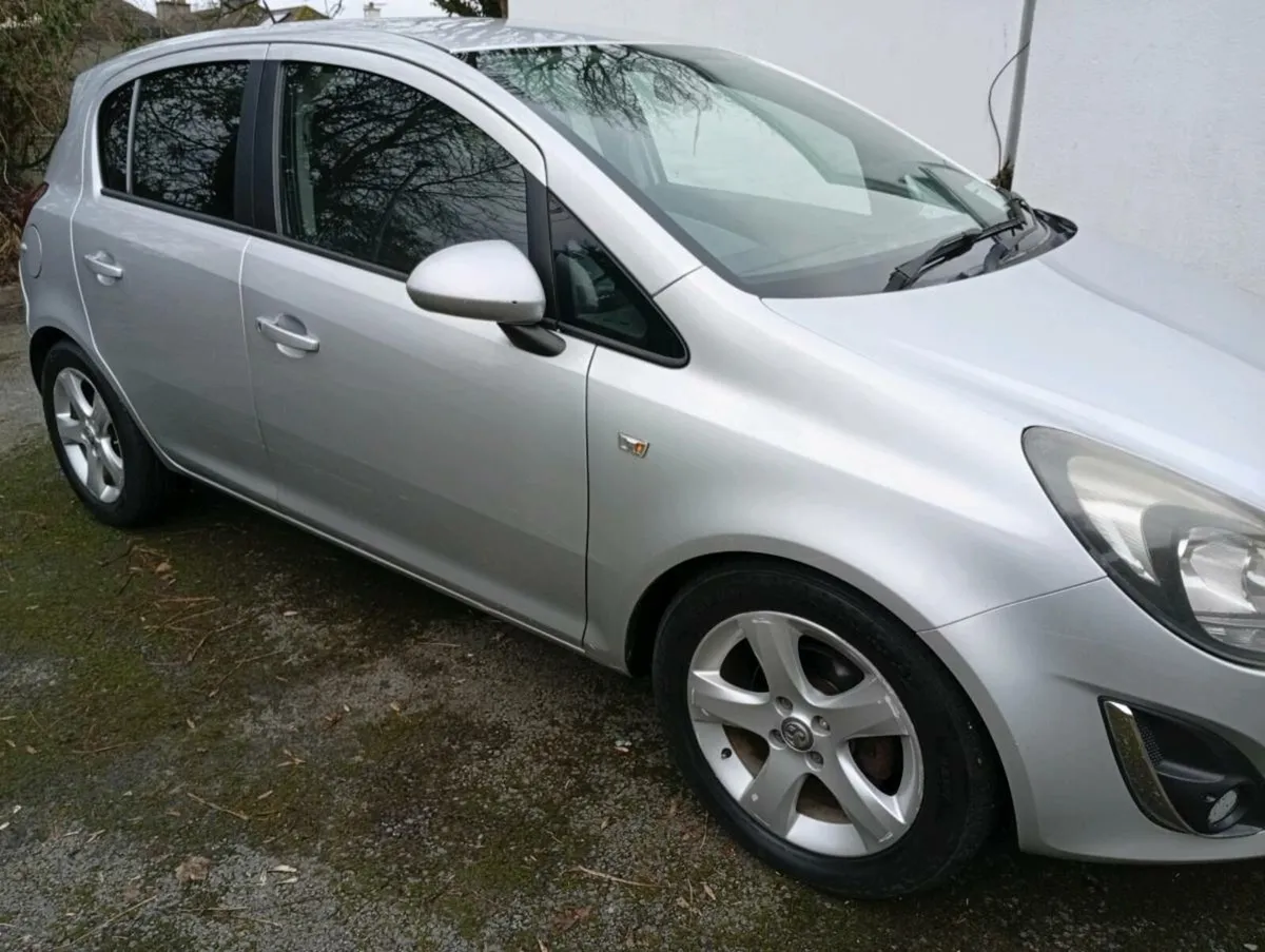 Opel Corsa 1.4 petrol - Image 2