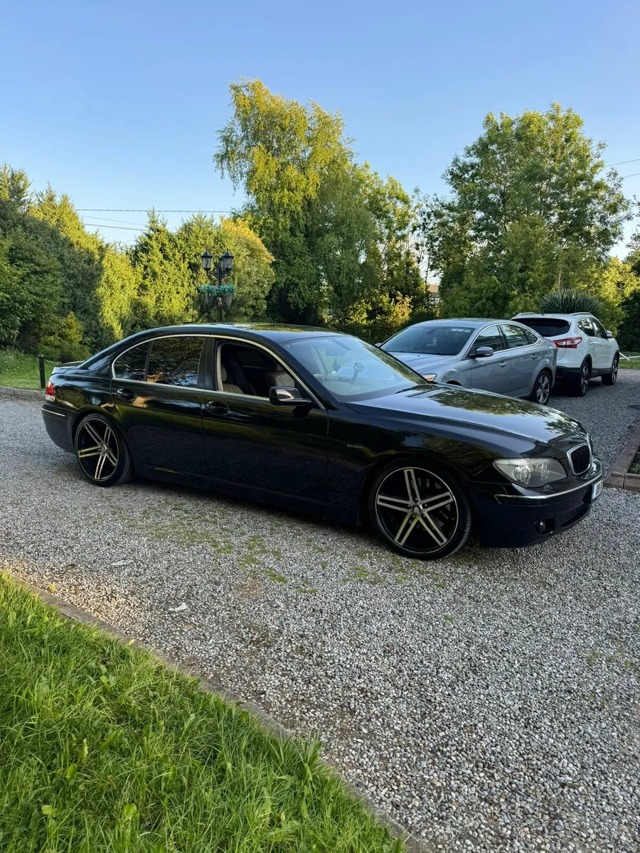 BMW 730D - Image 1